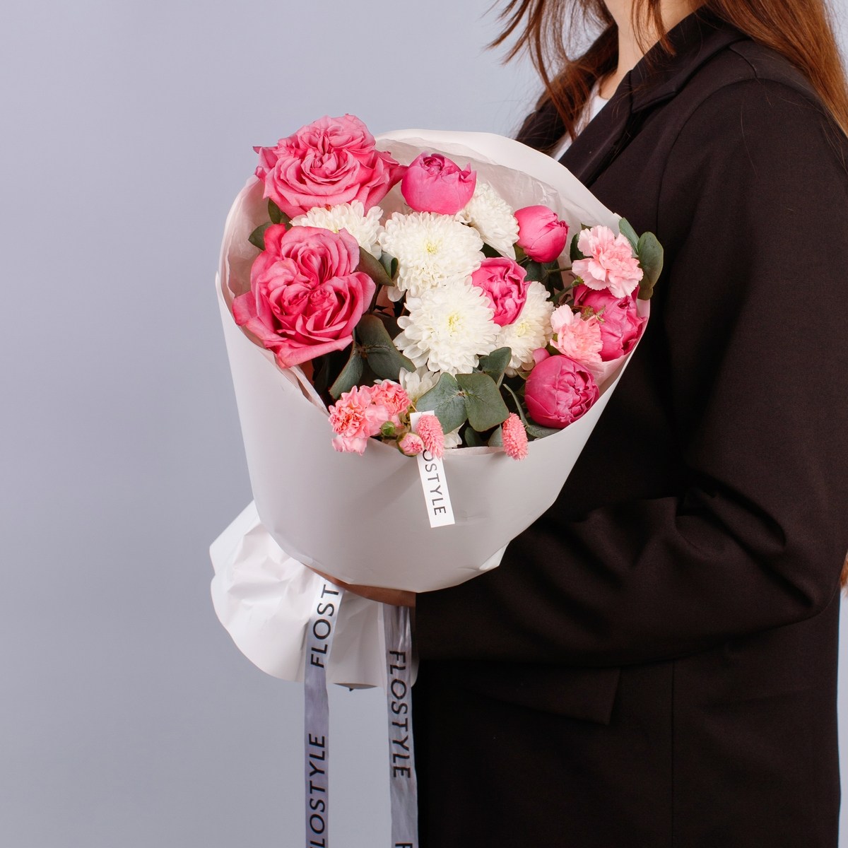 Яркий сборный букет 